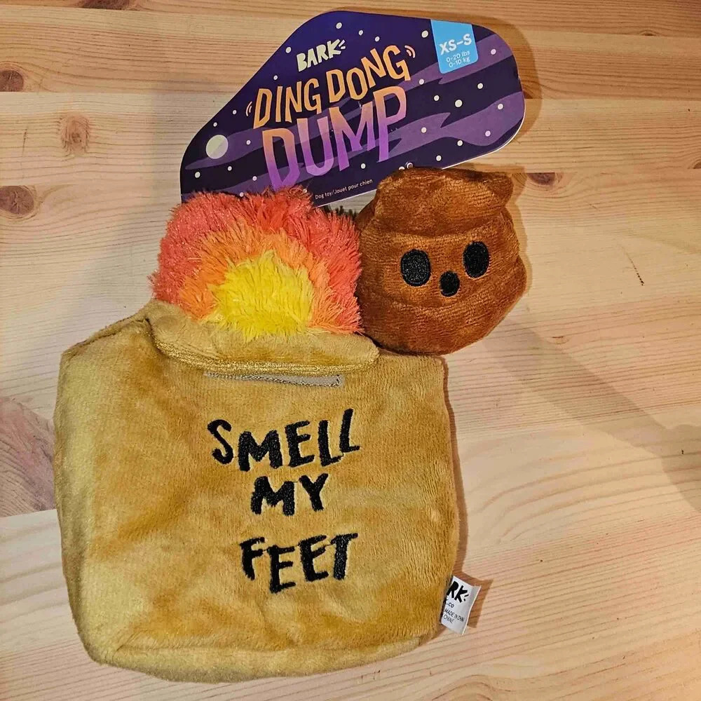 NWT BARK Smell My Feet Ding Dong Dump Crinkle Squeaky Halloween Dog Toy XS Small